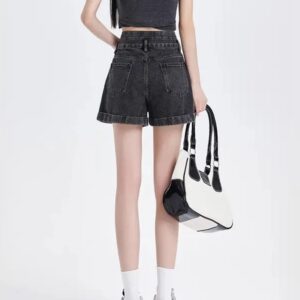 Rolled-up denim shorts, women's summer fashion, new crotch-covering, slim double-breasted design, high-waisted A-line shorts