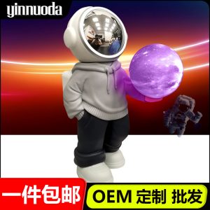 New Astronaut Wireless Bluetooth Audio Night Light Mini Portable Small Desktop Speaker Birthday Gift Ornament