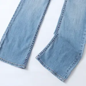 Z 6 10 Spring and Autumn New Foreign Trade Women's Youth Fashion Slim Simple and Versatile Natural Waist Straight Leg Jean Pants