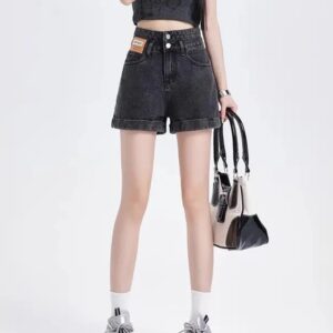 Rolled-up denim shorts, women's summer fashion, new crotch-covering, slim double-breasted design, high-waisted A-line shorts