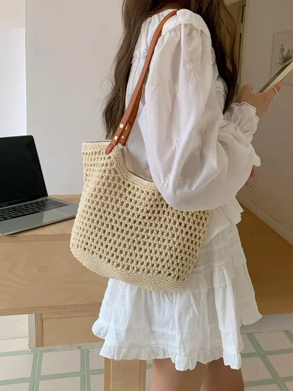 Large Capacity Bag Women's 2025 New Versatile One Shoulder Seaside Resort Beach Bag Woven Straw Commuter Tote Bag - Image 3