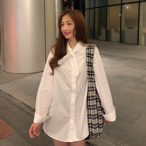 Stalls are available for spring and summer, new Korean women's long-sleeved shirts, fashionable and versatile, checked shirts, miscellaneous factory direct sales