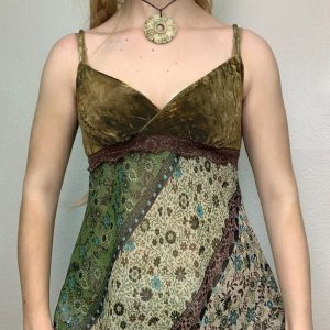 Amazon foreign trade retro forest print irregular suspender European and American V-neck lace edge design mid-length vest