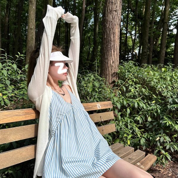 Korean sweet blue striped camisole women's summer wear seaside vibes with a sweet and spicy sexy sleeveless top