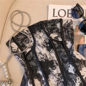 Real shot ink painting jacquard bandeau wears a high-end waist sleeveless top and is chic and super good-looking wrap