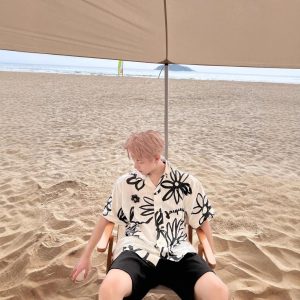 Seaside vacation men's cuba collar ice silk beach flower shirt short sleeve men's summer sanya haihai wear island clothes