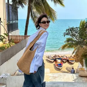 Side cm shoulder large capacity crossbody straw bag women's summer canvas bag seaside resort beach woven bag bag straw bag