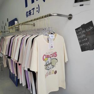 9.9 Free shipping a piece of drop shipping women's clothing 2025 new short-sleeved plus-size T-shirt wholesale 1 yuan summer stall source