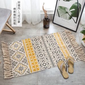 Bohemian style simple tassel cotton and linen small fresh floor mats living room bedroom bedside floor mats retro clan blanket