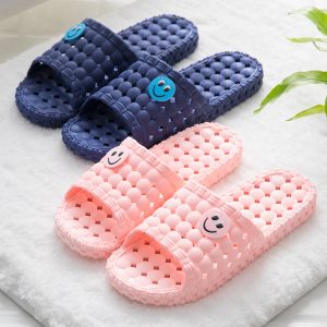 Household slippers women's bathroom sandals and slippers leaking household indoor non-slip bath drag men's slippers home shower summer