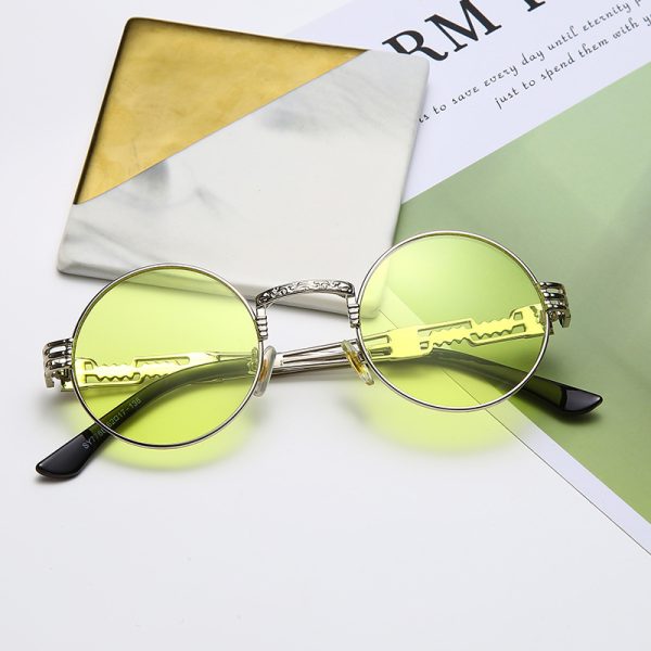 Classic European and American metalpunk sunglasses women's retro cutout glasses men's round trendy sunglasses wholesale
