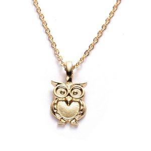 Cross-border popular European and American simple small animal necklace Hummingbird balance beam pearl necklace temperament women's clavicle chain