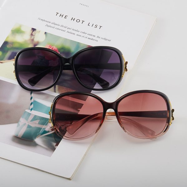 New 9257 fashion fox head sunglasses trendy women's large frame polarized glasses factory direct sales flower sunglasses