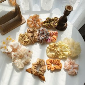 Gentle yellow pig large intestine hair ring, female cute, fat intestine hair rope, Korean limelight rope, Korean version large intestine hair ring