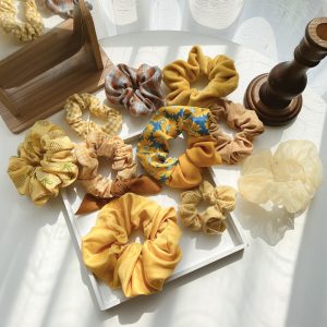 Gentle yellow pig large intestine hair ring, female cute, fat intestine hair rope, Korean limelight rope, Korean version large intestine hair ring