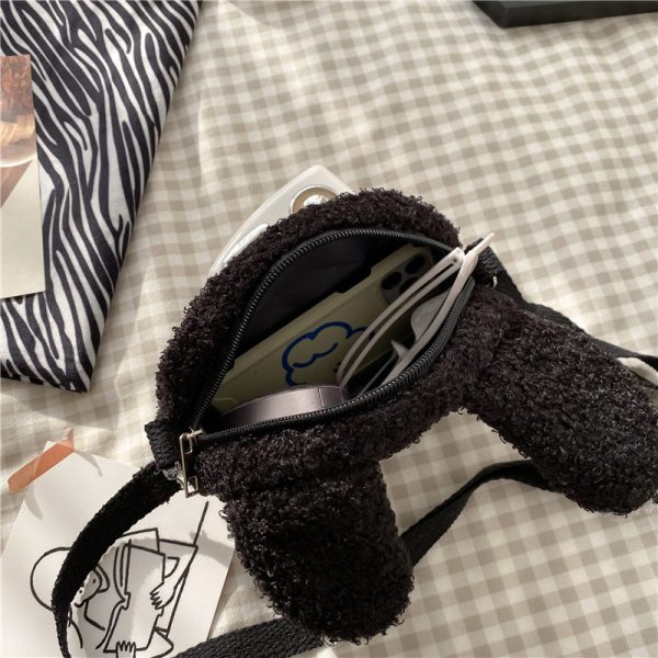Lamb wool small bag female 2021 autumn and winter new trendy student plush shoulder bag cartoon cute girl messenger bag - Image 4