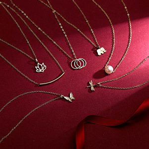Cross-border popular paper card small necklace series Sun butterfly animal pearl necklace women's European and American fashion clavicle chain