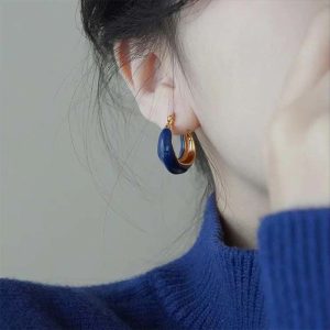 South Korea's new French vintage Klein blue earrings have a niche design and temperament, spring and summer earrings are new in 2022