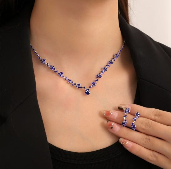 Cross-border exquisite 2-piece set full diamond necklace earrings bridal jewelry women's evening dress accessories fashionable explosive light luxury - Image 4