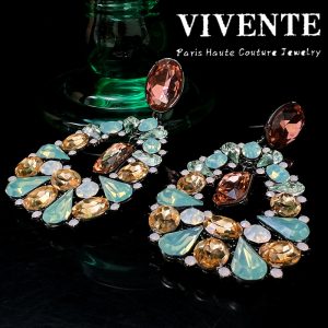 Original French catwalk, European and American exaggerated colors, full of zircon temperament, sexy heavy industry vintage marking earrings