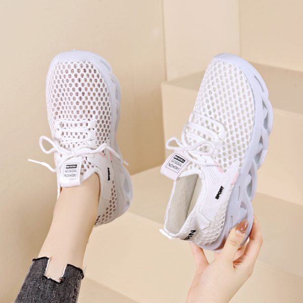 Internet celebrity popular women's, summer flying weaving sneakers, versatile mesh, breathable and fashionable, ins, running shoes, mesh - Image 4