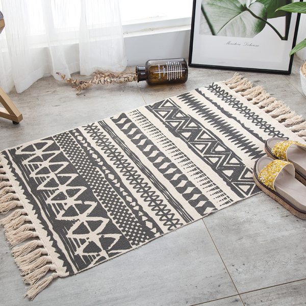 Retro ethnic style, simple cotton and linen, small fresh floor mat, living room, bedroom, bedside mat, retro ethnic style, tassel blanket