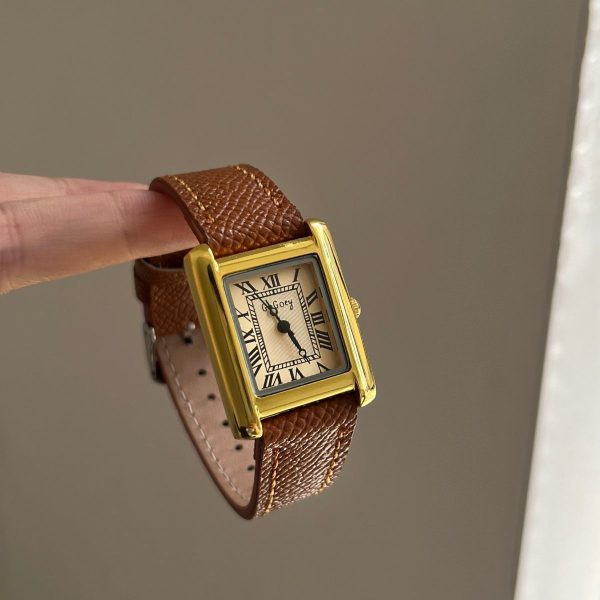 French vintage niche belt watch women's simple light luxury brand luxury luxury student temperament Roman dial