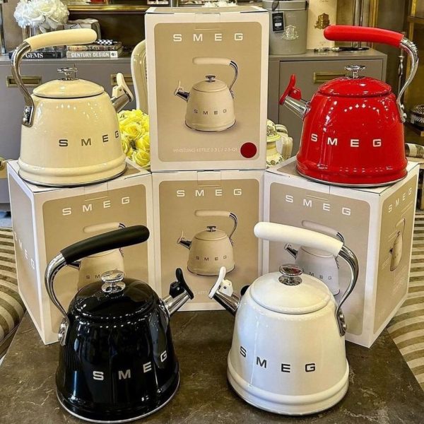 SMEG Smeg Vintage Electric Kettle Stainless Steel Kettle Insulated Stainless Steel 3L Large Capacity Horn Kettle