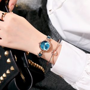 Female Douyin live broadcast explosive exquisite diamond-cut face small bracelet trend IBSO shell face pearl watch