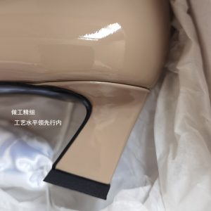 High version RV mid-heel block heel singles, patent leather square toe, square buckle wedding shoes, French commuter office OL workplace women's shoes