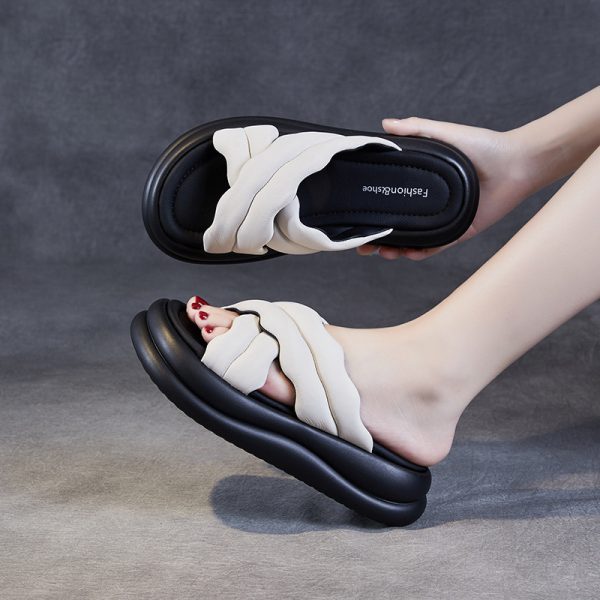 2025 summer new sheepskin bun-stepping cross slippers for women wearing muffins and platform beach slippers - Image 2