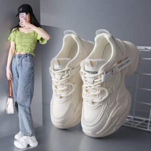 Mesh breathable inner height, versatile daddy shoes summer 2023 new small platform platform fried street women's shoes Internet celebrity super hot