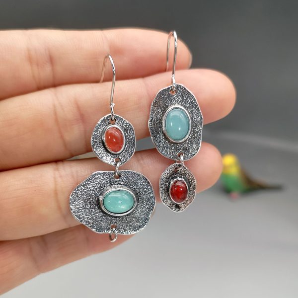 Rong Yu Bohemian mint chalcedony and faux coral earrings Creative asymmetrical vintage Thai silver earrings - Image 3