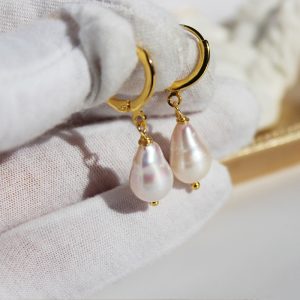 Vintage French Girls Natural Baroque Pearl Earrings Elegance Natural Pearl Earrings Vintage Earrings 44