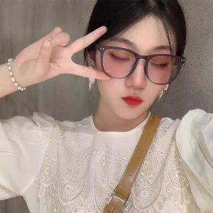 New sunglasses for girls sunscreen, new brown glasses, Internet celebrities, the same high-end sense i trendy fashion folding sunglasses