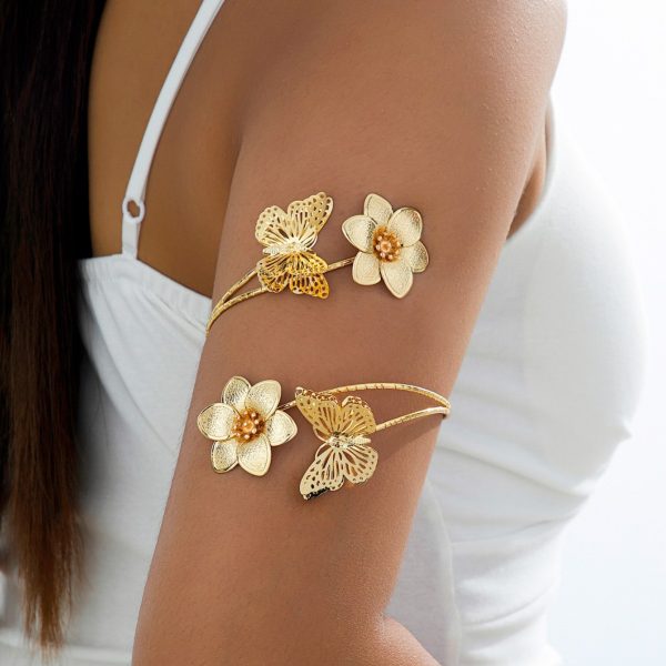 Metal imitation pearl retro French design sense upper arm bracelet butterfly flower multi-geometric armband adjustable niche women - Image 2