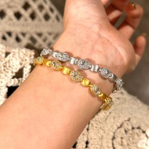 French vintage old money style hand-brushed pigeon egg high carbon diamond bracelet vintage color treasure red corundum bracelet women