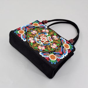 Ethnic style double-sided embroidered handbag, wooden bead accessories, double-layered zipper, hand-to-canvas bag, portable hand-carrying wallet