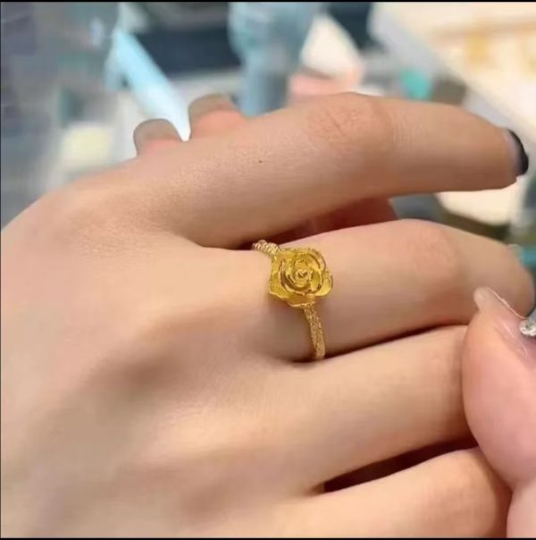 Golden rose ring women's solid fashion with a live mouth hemp lace ring to give your girlfriend a gift - Image 2