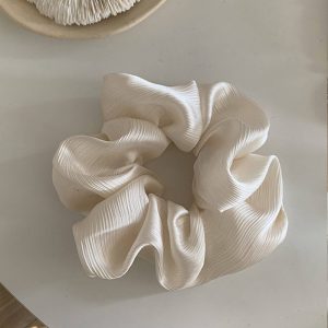 Korean version of simple luxury fluffy large intestine scrunchie pleats wrinkled head collar hair ornament ponytail hair cord hair ornament women