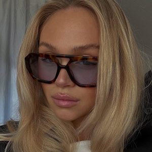 Double beam retro irregular sunglasses, men's European and American cross-border ins, Internet celebrity sunglasses, women's plain makeup, women's personality glasses