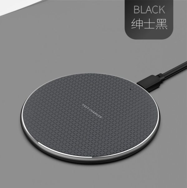 The cross-border TypeC charging cable desktop ultra-thin wireless charging tray is suitable for Apple series mobile phone fast charging chargers - Image 3