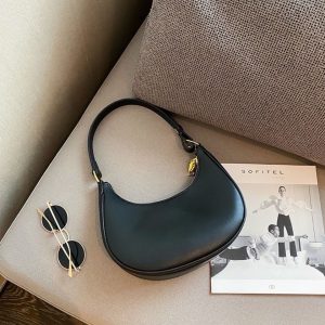 Armpit Bag Women's Summer Single Shoulder Portable Niche Design Baguette Bag Bag 2023 New Crescent Ins Women's Bag Sense of Luxury
