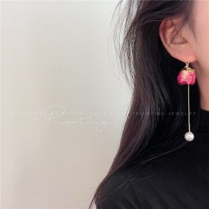 Super fairy design sense immortal rose real flower earrings French retro court style earrings Dongdamen earrings female