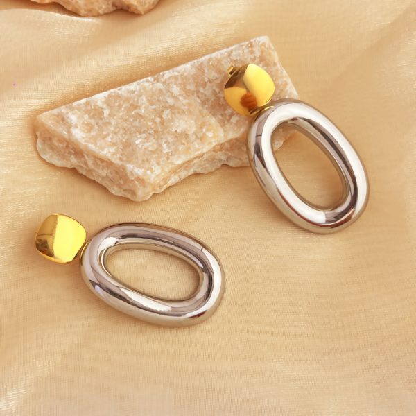 YS Design! European and American exaggerated style retro water drop contrast earrings stainless steel gold and silver color blocking high-end earrings women - Image 2