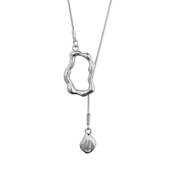Fresh and sweet minimalist necklace women's geometric tassels light luxury draw long sweater chain collarbone chain accessories wholesale - Image 5