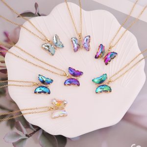 European and American cross-border new gradient butterfly necklace women's fashion pendant necklace personality collarbone chain accessories wholesale