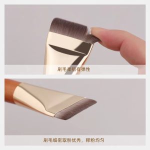 The new one-line foundation brush does not eat powder, flat head base makeup brush, ultra-thin flat head foundation liquid brush, Cangzhou makeup brush