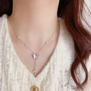 Korean fashion light luxury shell butterfly tassel necklace feminine temperament Internet celebrity super fairy butterfly design collarbone chain