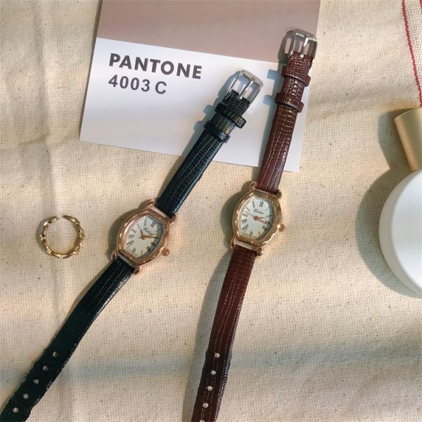 Cross-border popular French retro, exquisite and simple, personalized tonneau quartz watch, nostalgic belt watch for schoolgirls